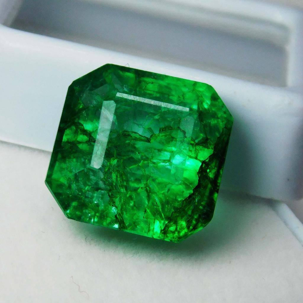 10 Ct Natural Emerald Emerald Cut Green Colombian Loose Gemstone CERTIFIED A-3904b