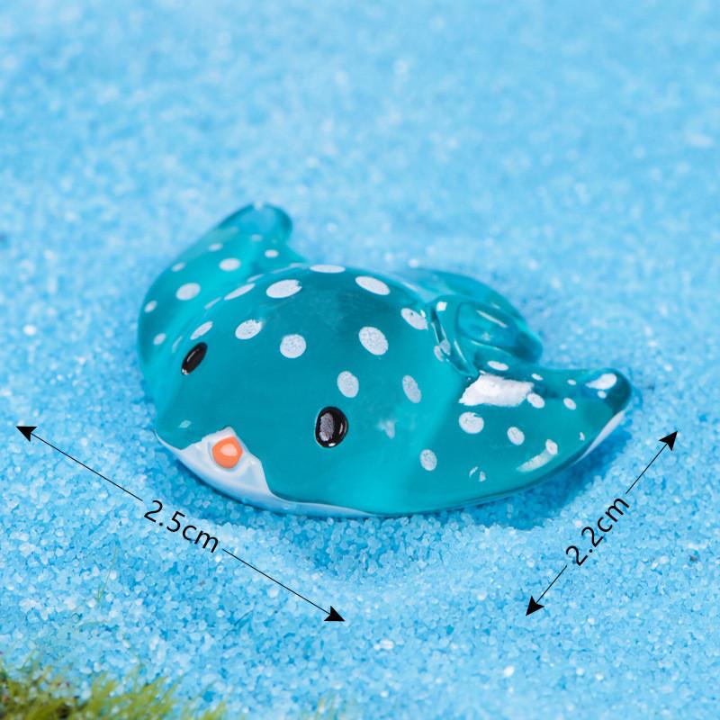 Cute Plastic Ocean Animal Toys Ideal For Kids Colorful Underwater Adventure Playset