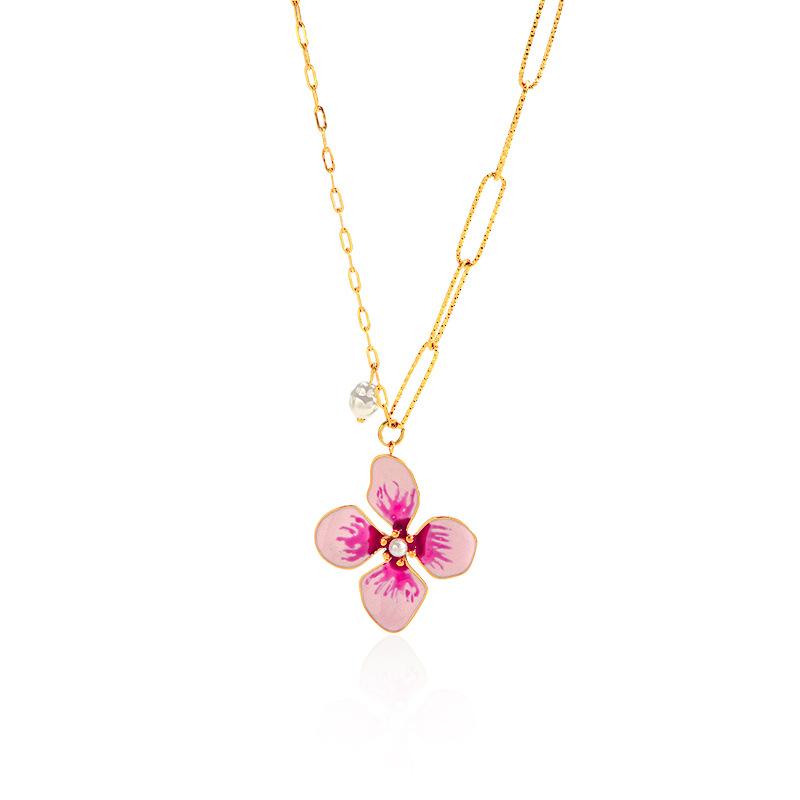 Chenhe sweater chain light luxury high sense European and American light luxury jewelry niche design fashion pink flower necklace