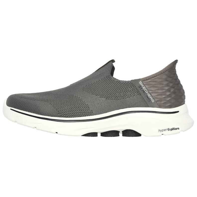 Skechers Go Walk 7 Slip-Ins  Brown  Men s 216641-BRN EU 43