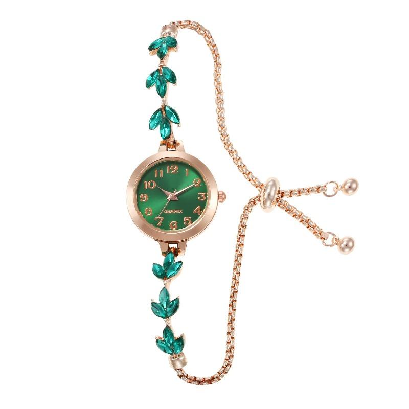Temperament Watch Women's Trend Simple Temperament Wind Clover Bracelet Women's Watch Diamond Watch Pull Bracelet