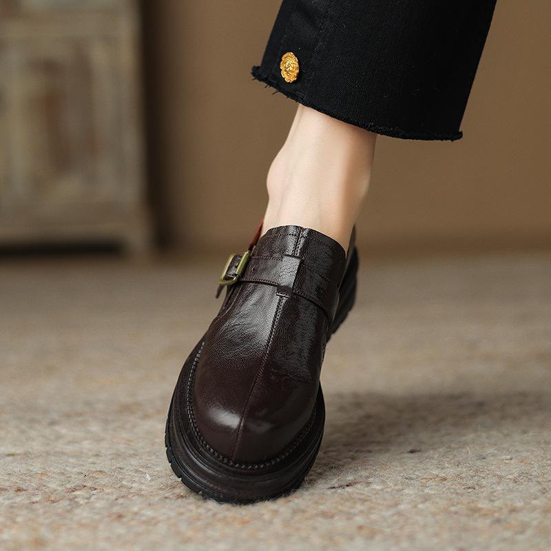 

Изящные кожаные туфли-одинарки женские весенне-осенние в британском стиле, ретро, универсальные, маленькие кожаные туфли на толстой подошве, лоферы на низком ходу, без застежки 40 темно-коричневого