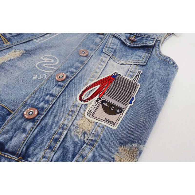 2023 Spring & Fall European Style Patchwork Ripped Denim Vest for Women