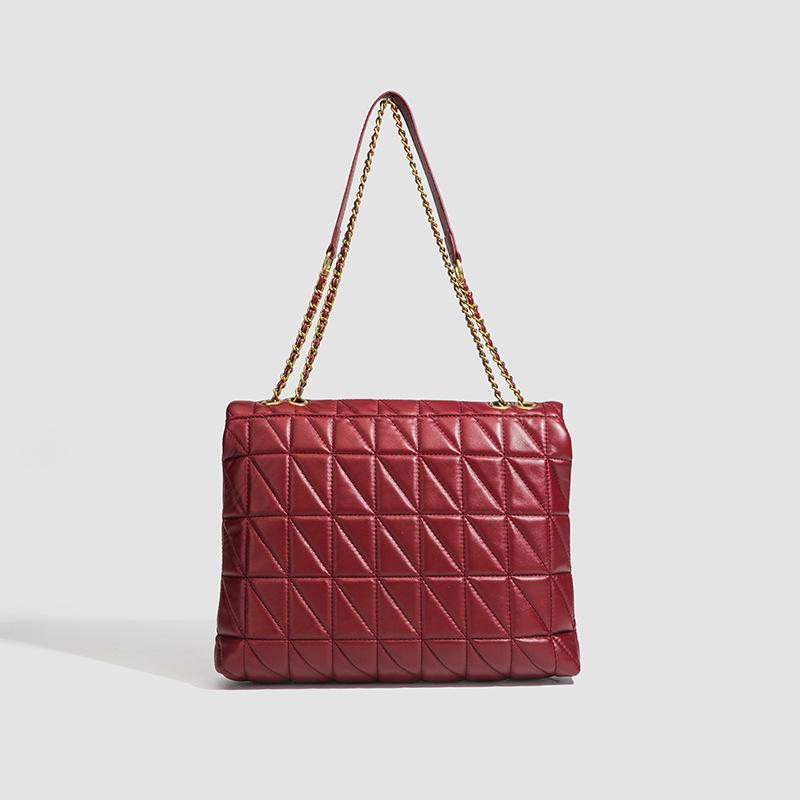 Red wedding bag female bride new feeling large capacity diamond chain single shoulder armpit bag crossbody