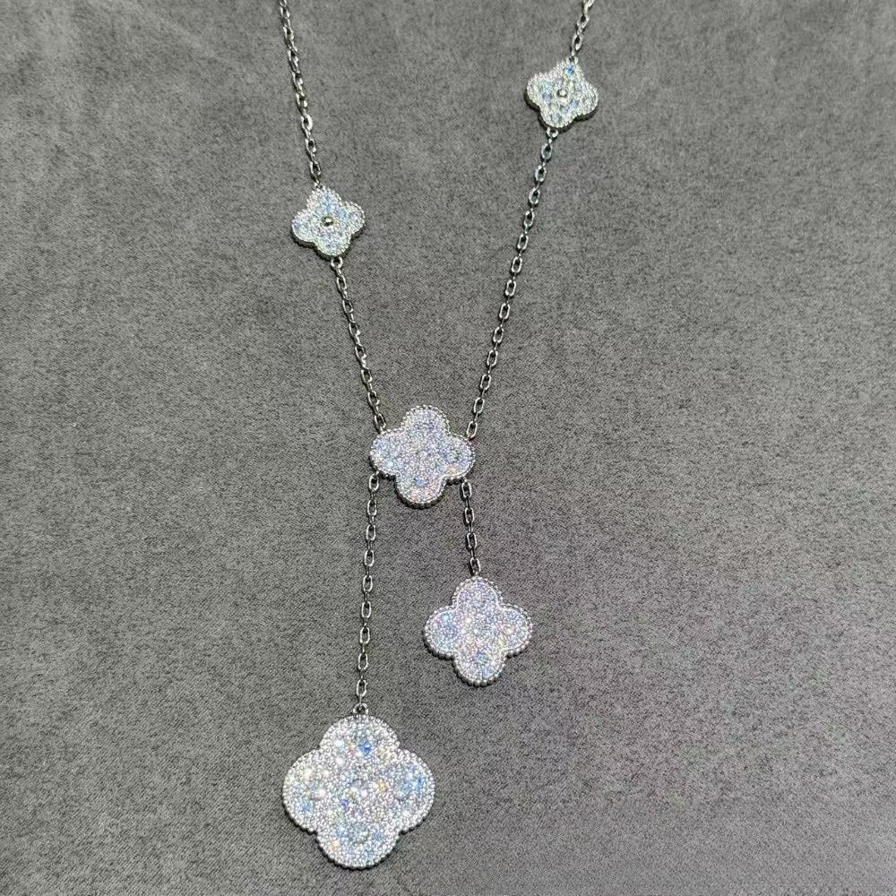 Classy Four-leaf Clover Six-flower Pendant Necklace Women s Fashionclassy Evening Dress Clavicle Chain серебряный