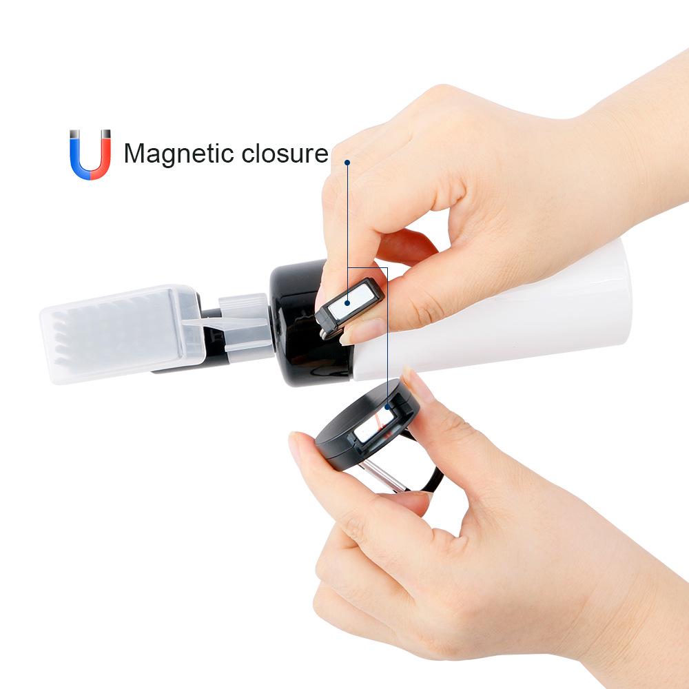 

Enhanced Golf Club Cleaning Brush with Press-Type Spray Bottle and Magnetic Buckle