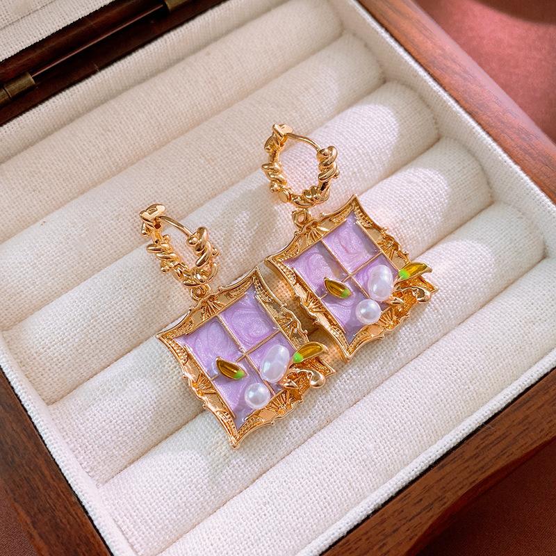 Silver Needle Zircon Earrings Retro Light Luxury Court Style Stud Earrings Niche High-end Earrings