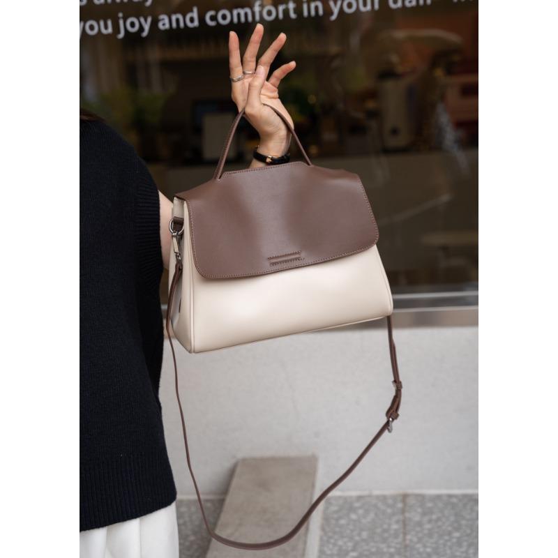 

Новый стиль Сумка ручной работы из коровьей кожи Женская подмышечная Высококачественная Дышащая Большая вместимость Натуральная кожа Одно отделение 29cm Long x 12cm Wide x 21cm High кофейный