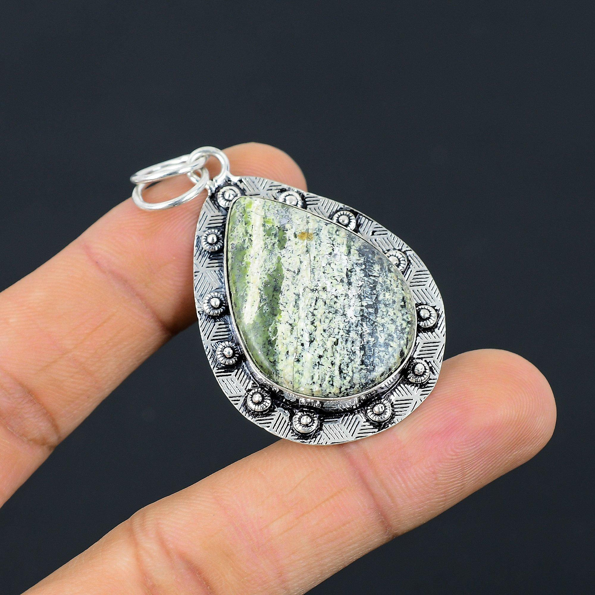 

Daughters Day Deal 925 Sterling Silver Green Swiss Opal Gemstone Sister Pendant