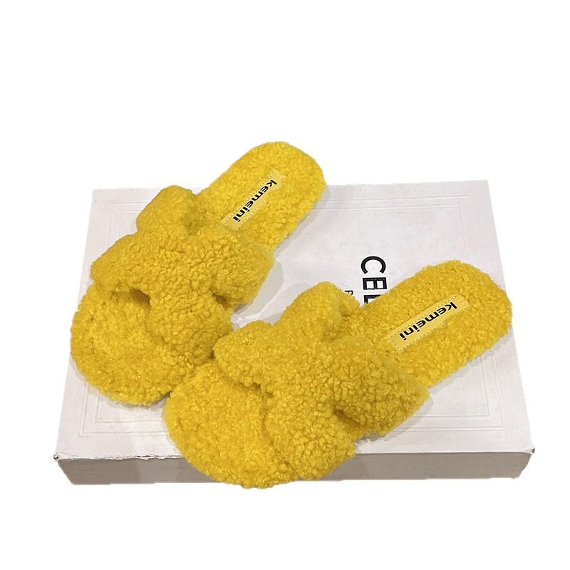 Flatsulade fluffiga tofflor för damers ytterkläder 2025 nya höst- och vinter tjocksulade inomhus hem mjukbottnade fluffiga bomullstofflor