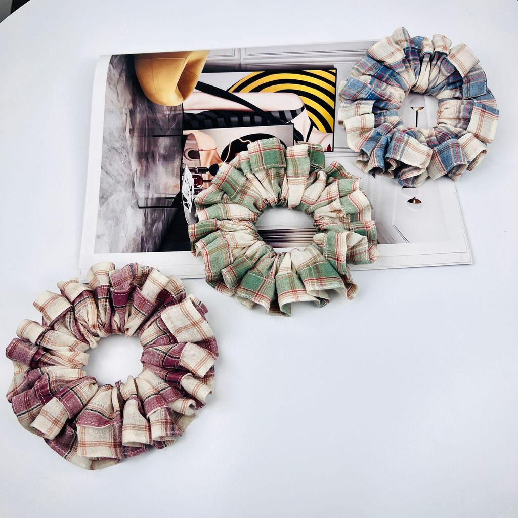 Retro Gradient Plaid Striped Scrunchie - Vintage Hair Tie for Women