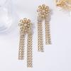 Exquisite Light Luxury Fashion Heavy Industry Alloy Full Diamond Tassel Claw Chain Flower Shiny Long Women's Earrings