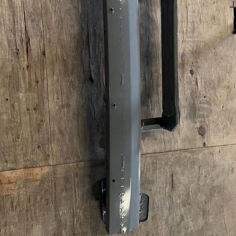 

SAIC Maxus V90 Front Bumper Skeleton Beam Car Accessory серый