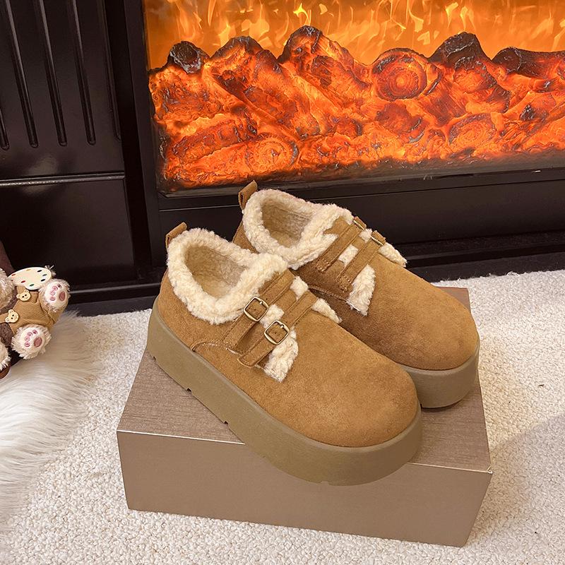 

Women s thick-soled winter lightweight warm winter cold padded snow boots non-slip wear-resistant casual sneakers cotton boots Le Fu shoes 40 жёлтый