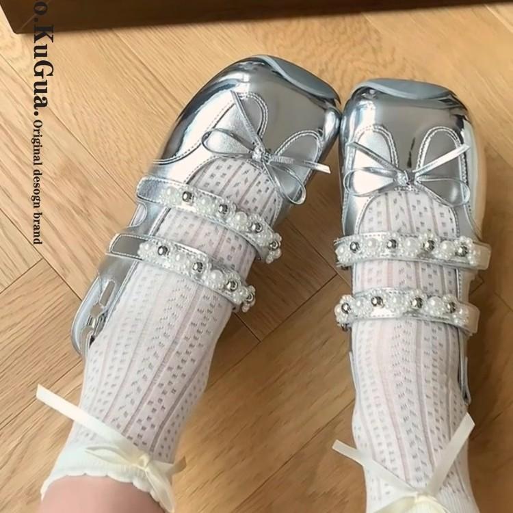 French one-word belt buckle ballet shoes women's 2025 spring height increase Mary Jane shoes small fragrant bow single shoes