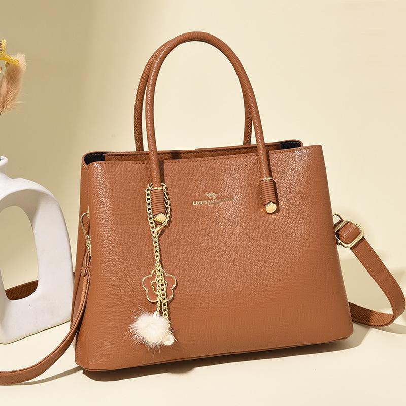 This Large-capacity Single-shoulder Crossbody Bag Is A Versatile, Elegant and Fashionable Handbag for Women