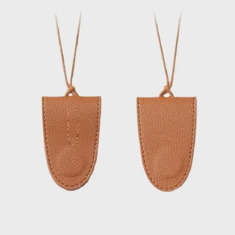 Magnetischer Brillenhalter zum Umhängen: Multifunktionale Aufbewahrungstasche aus PU-Leder für Outdoor-Reisen und Hüte.