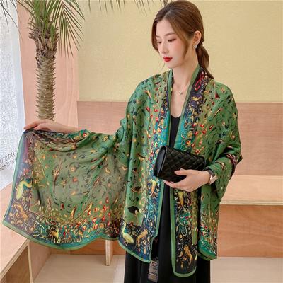 Armádně zelený luxusní hedvábný šátek Dámský jarní s potiskem ptáků Šály Šály Dámská měkká bandana Foulard Letní Pareo Šála Dlouhé přehozy
