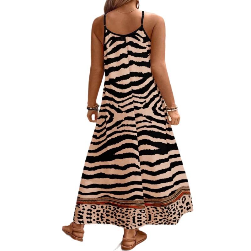 Summer New Style Printed Halter Dress for Women with V-neck, Loose Fit, Ethnic Style Long Dress, Suitable for Beachwear