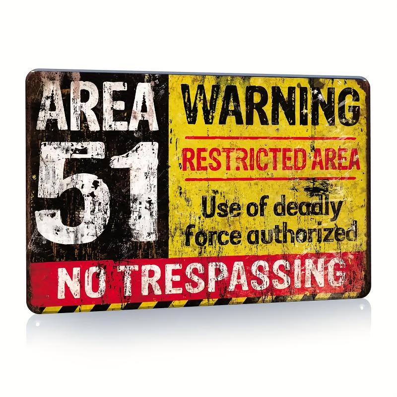 

Area Warning No Trespassing Metal Tin Sign Retro UFO Alien Wall Decor for Man Cave Bar SciFi Enthusiasts 20x30cm（7.8x11.8inch）