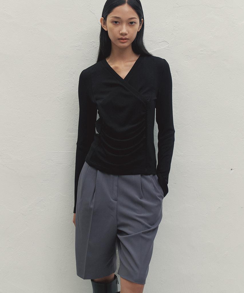 MAKE A TOAST Pintuck Bermuda Pants Dark Grey Mbdfpa006Dg