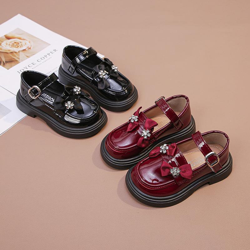 Spring New Temperament Diamond Princess Shoes Korean Style Fashion Soft Bottom Girls Leather Shoes