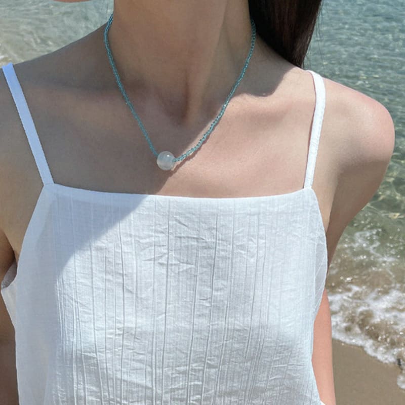 DEFINE OTHER STONE Glass Beads Necklace (Sky)