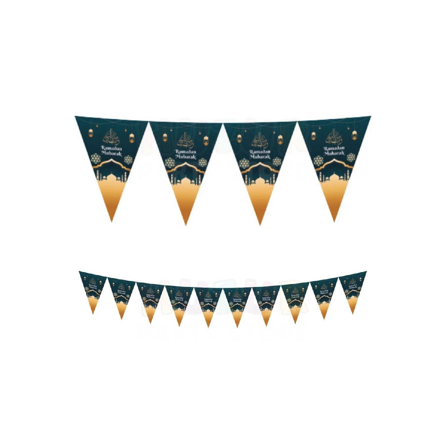 

Ramadan Bear Decors Ramadan Mubarak Written Triangle Pennant Ornament чорний