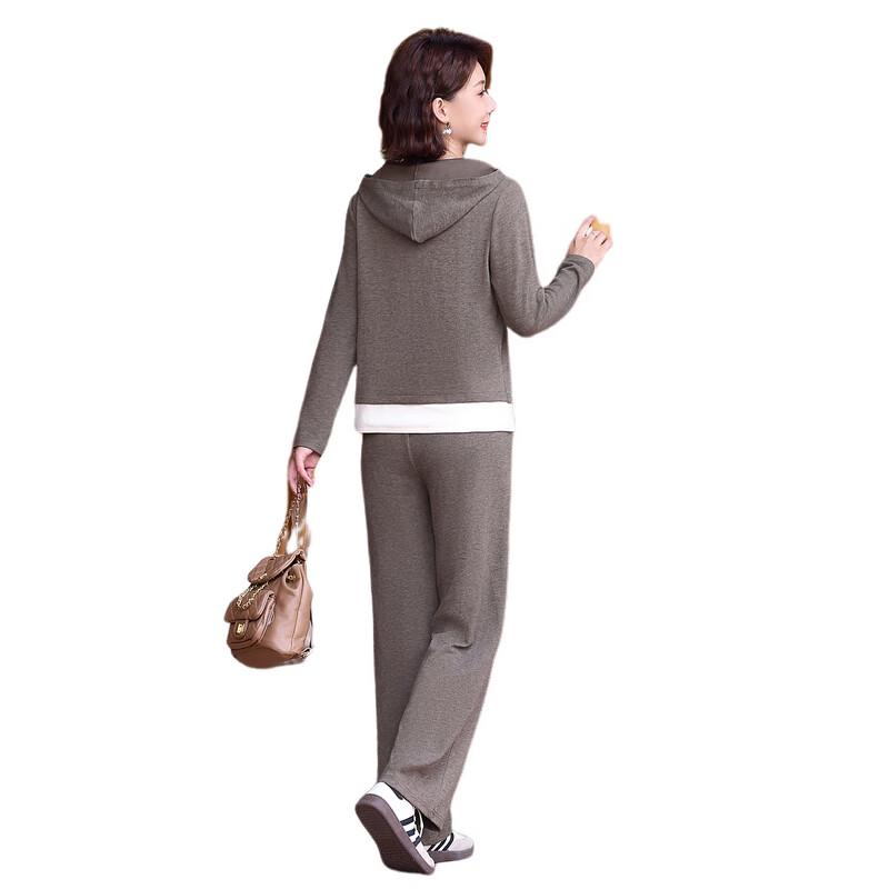 Middle-Aged Women's Casual Sportswear Set