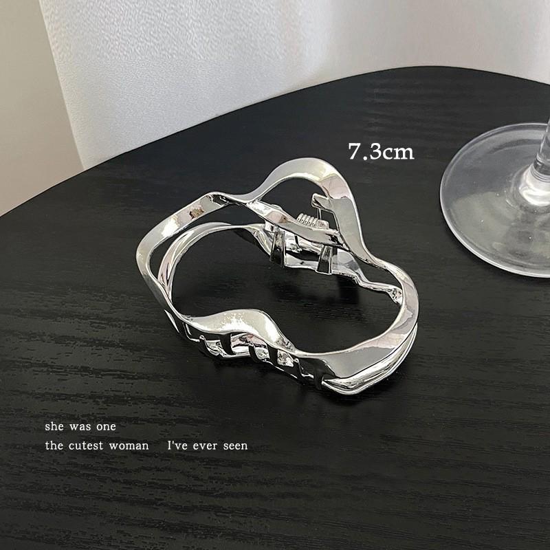 Sweet Cool Y2K Star & Heart Hammered Claw Hair Accessories - High-End Updo & Shark Clips