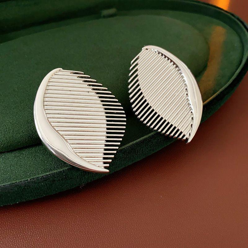 Silver Needle Gold-Plated Geometric Earrings: Chic, Luxurious, High-End Summer Style