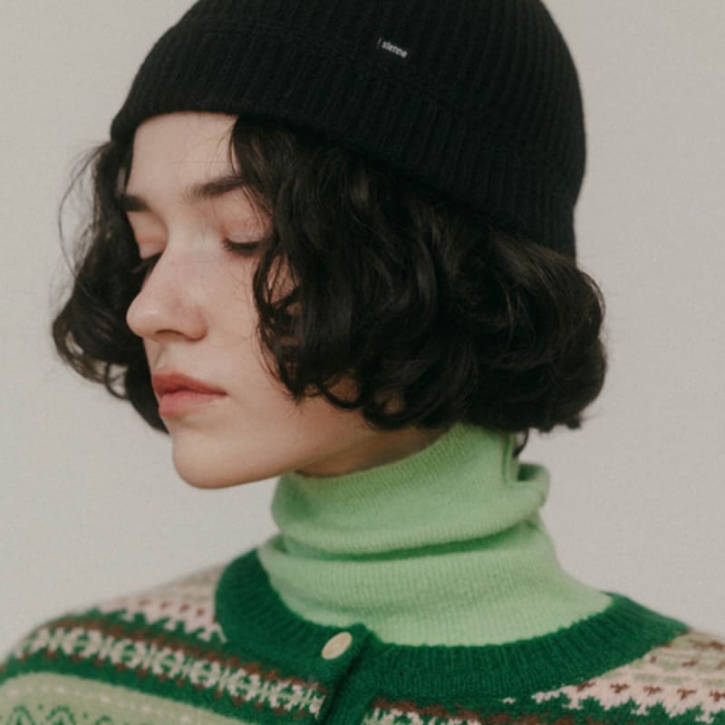 

Siena Signature Wool Beanie (Black) FREE