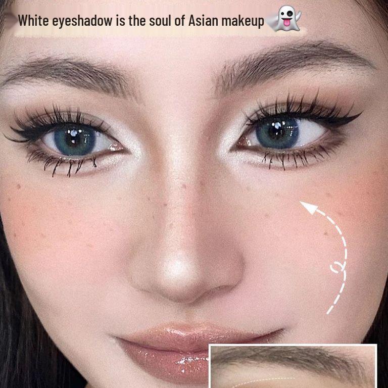 MGL Two-Tone Matte Palette: Wet/Dry Brightening Powder, Highlighter, Contour, and Blush in One.