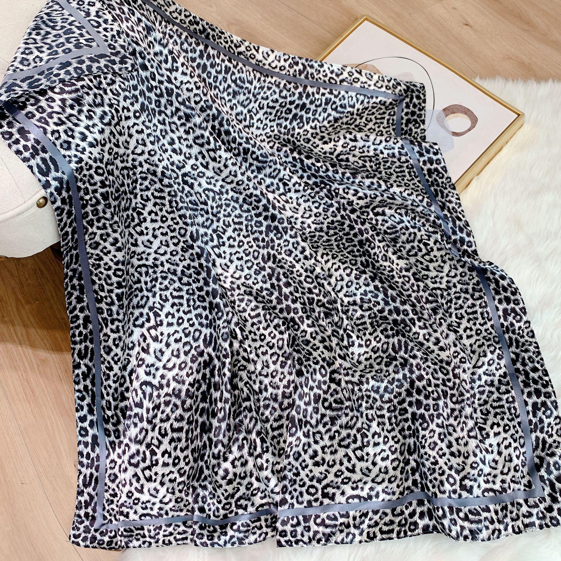 

Летний шарф квадратный шелковый леопардовый шейный платок повязка на голову большой хиджаб шарфы женские бандана шаль накидки весна новинка 9090cm