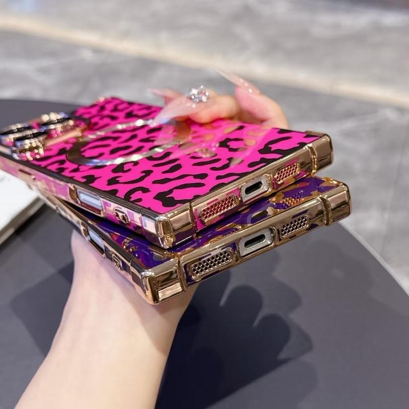 Fashionable and Soft Plated Shockproof Tiger Leopard Pattern Magnetic Case  iphone16 16pro 15 14 13 16ProMax 15Plus Phone Case