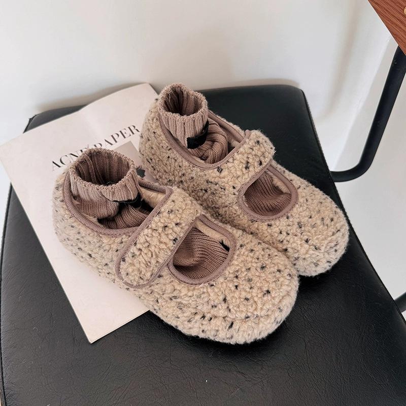 Hässliche und niedliche Mary Jane Schuhe mit Leopardenmuster aus flauschigem Material für Damen zum Tragen im Herbst und Winter, Retro-Samt-Bohnen-Baumwollschuhe mit flachem Boden