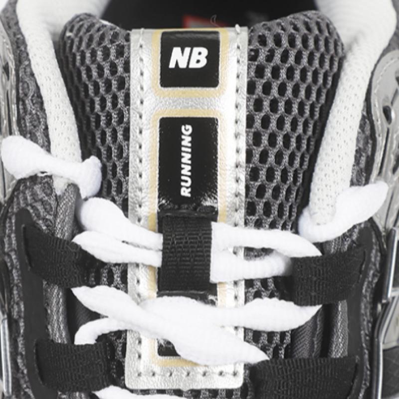 New Balance 1906r Silver Metallic Black