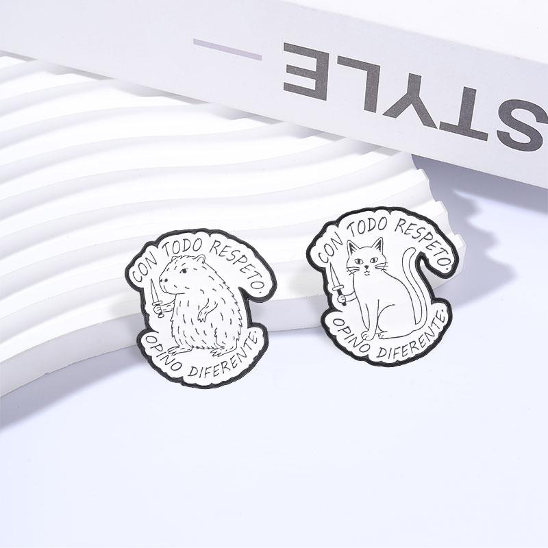 Cute Animal Capybara Cat with Knife Enamel Pins Con todo respeto opino diferente Spanish Quotes Brooch Lapel Badge Jewelry Gifts