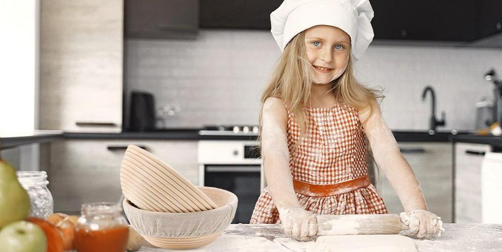 Wicker French Bread Dough Basket with Liner - Sourdough Baker's Tool