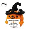 Halloween Party Dekoration Zubehör Handgehäkelt Positive Kürbis mit Hexenhut Herbst Boo Korb Füller Einzigartiges Andenken Mini Gestrickt