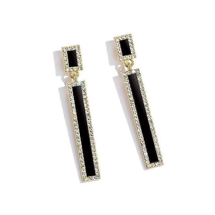 Simple and versatile geometric long earrings Women's simple crystal earrings Korean pendant temperament long earrings