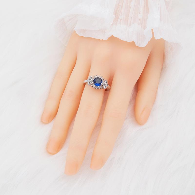 Elegant Royal Blue Rhinestone Women's Ring