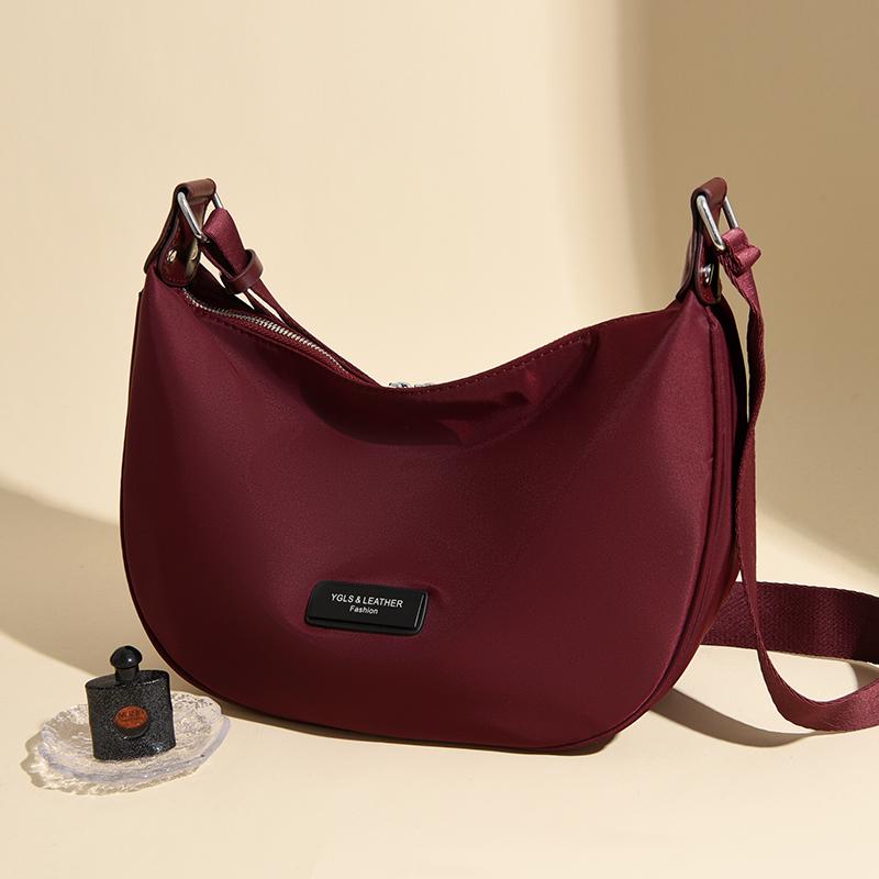 Einfache Damen-Umhängetasche, Lässige Crossbody-Tasche, Damen-Achseltasche, Nylon-Umhängetasche Geeignet für den täglichen Gebrauch und zum Einkaufen