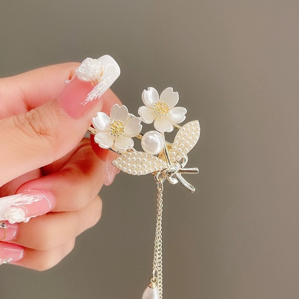 Elegant Hair Claws Pearl Flowers Hairpin Fashion Hair Clips  Hair Accessories