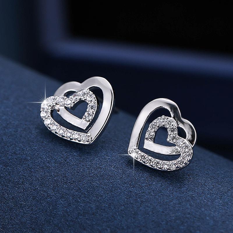 Simple Interlocking Heart Crystal Earrings платиновый