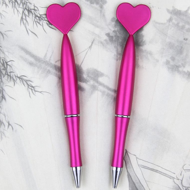 Five-Star Twisting Heart Butterfly Christmas Ballpoint Pen