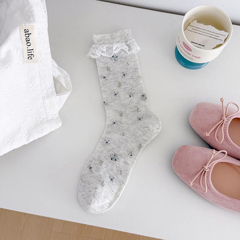 2026 New Lace Trim Floral Ruffle Mid-Calf Socks Korean Style Cotton Versatile One Size светло-серый