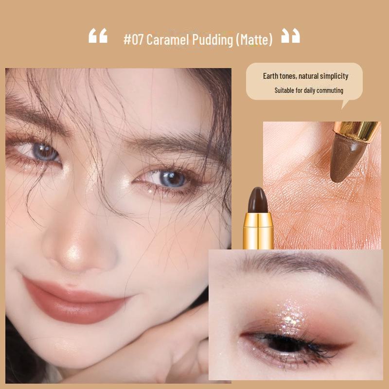 Seidiger Hochglanz-Lidschattenstift mit Doppelkopf: Wasserfest, schweißfest, perlmuttartiger Glitzer, wischfestes Konturieren.