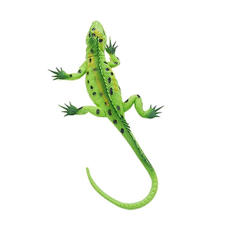 lifelike lizard toy