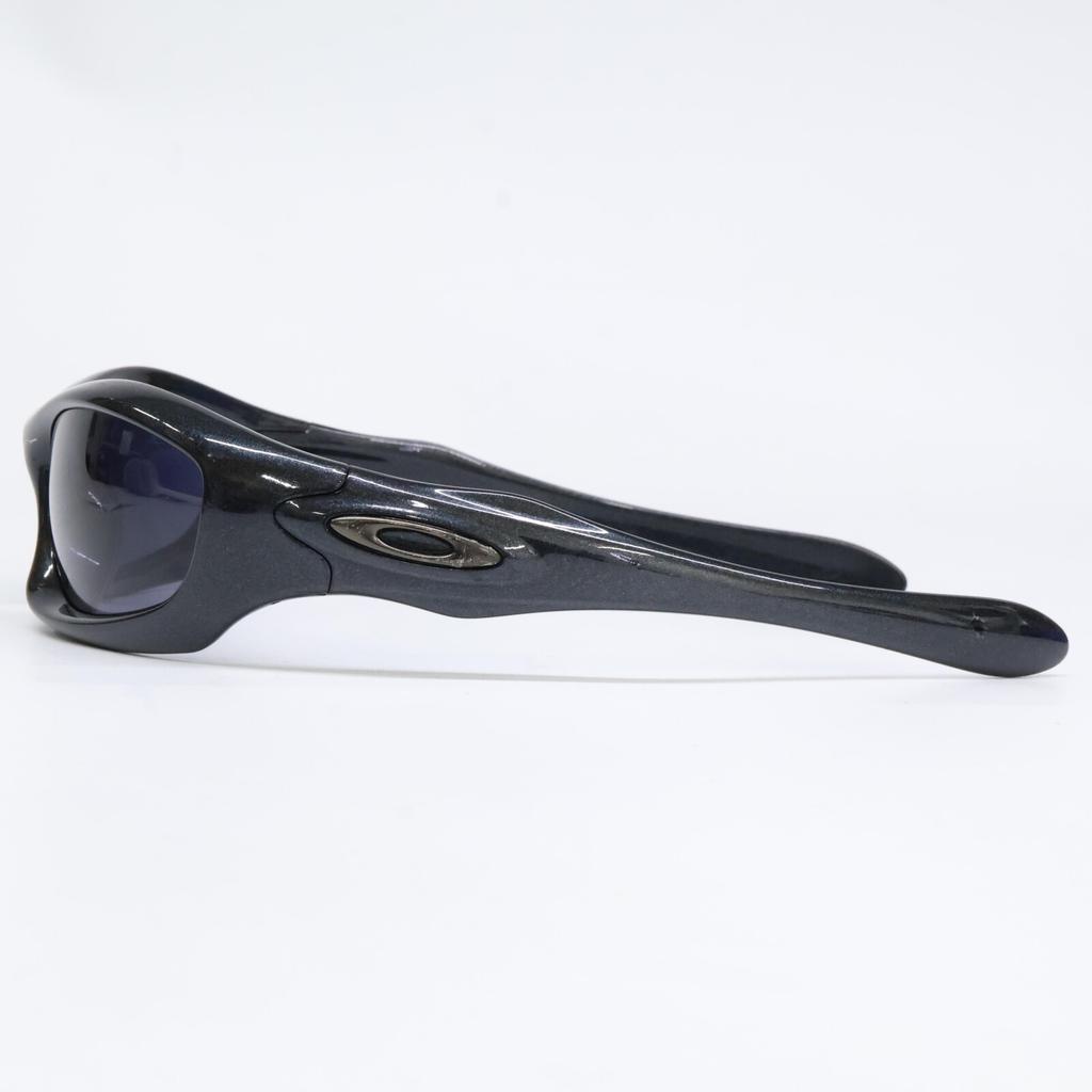 Oakley 2002 MONSTER DOG Monster Dog Sports Sunglasses STEALTH/GREYUsed